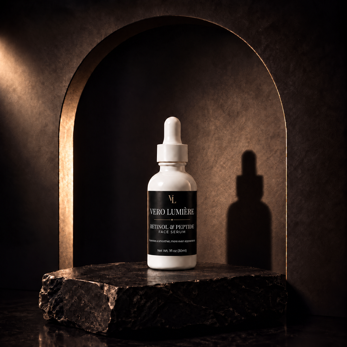 Sérum facial de retinol y péptidos